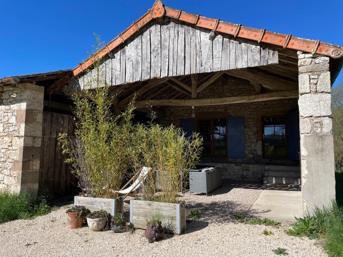 Gite A La Ferme De Verdurette Cordes Sur Ciel Luaran gambar
