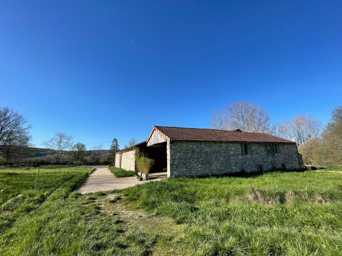 Gite A La Ferme De Verdurette Cordes Sur Ciel Luaran gambar