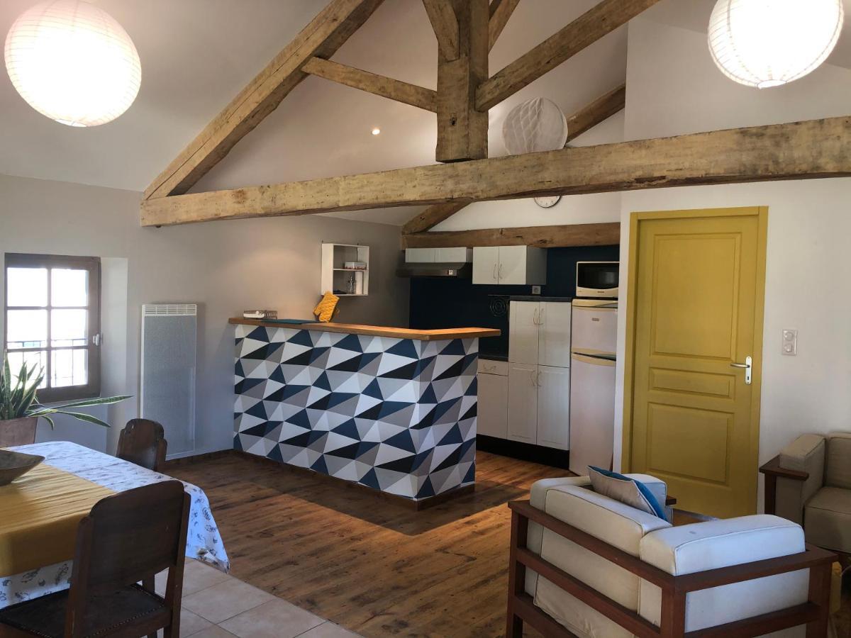 Gite A La Ferme De Verdurette Cordes Sur Ciel Luaran gambar